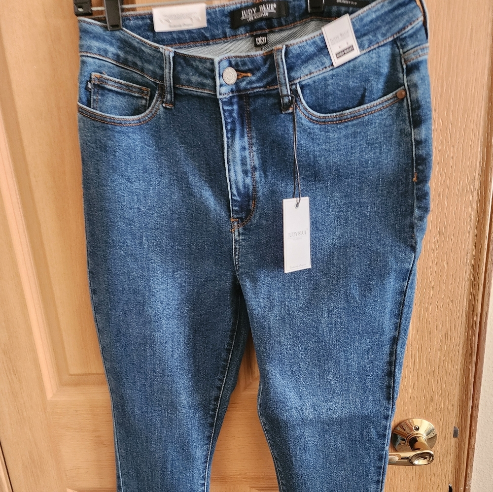 Judy Blue Womens Classic Denim Slim Jeans